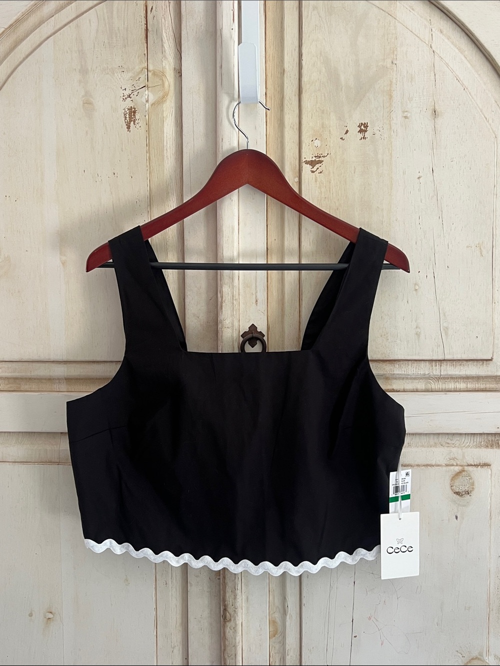 CeCe Black Crop Tank with White Scallop Hem
